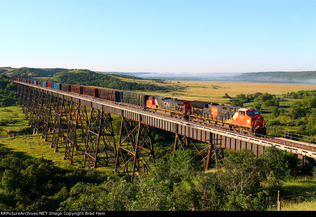 CN 3241 West, M347